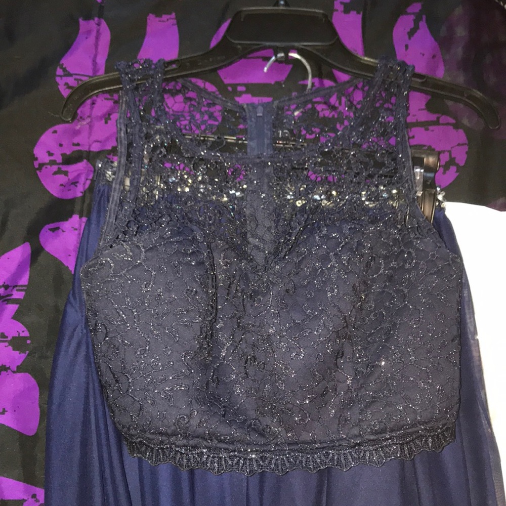 NAVY TWO PIECE HOMECOMING DRESS- JUNIORS SIZE 3